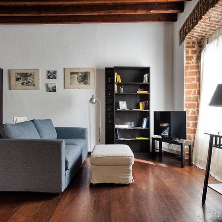 Joivy Tasteful Flat Near City Centre Милано Екстериор снимка